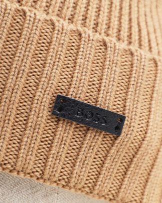 Купить Шапка HUGO BOSS