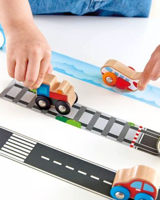 Купить Игровой набор "машинка" с лентой дороги HAPE